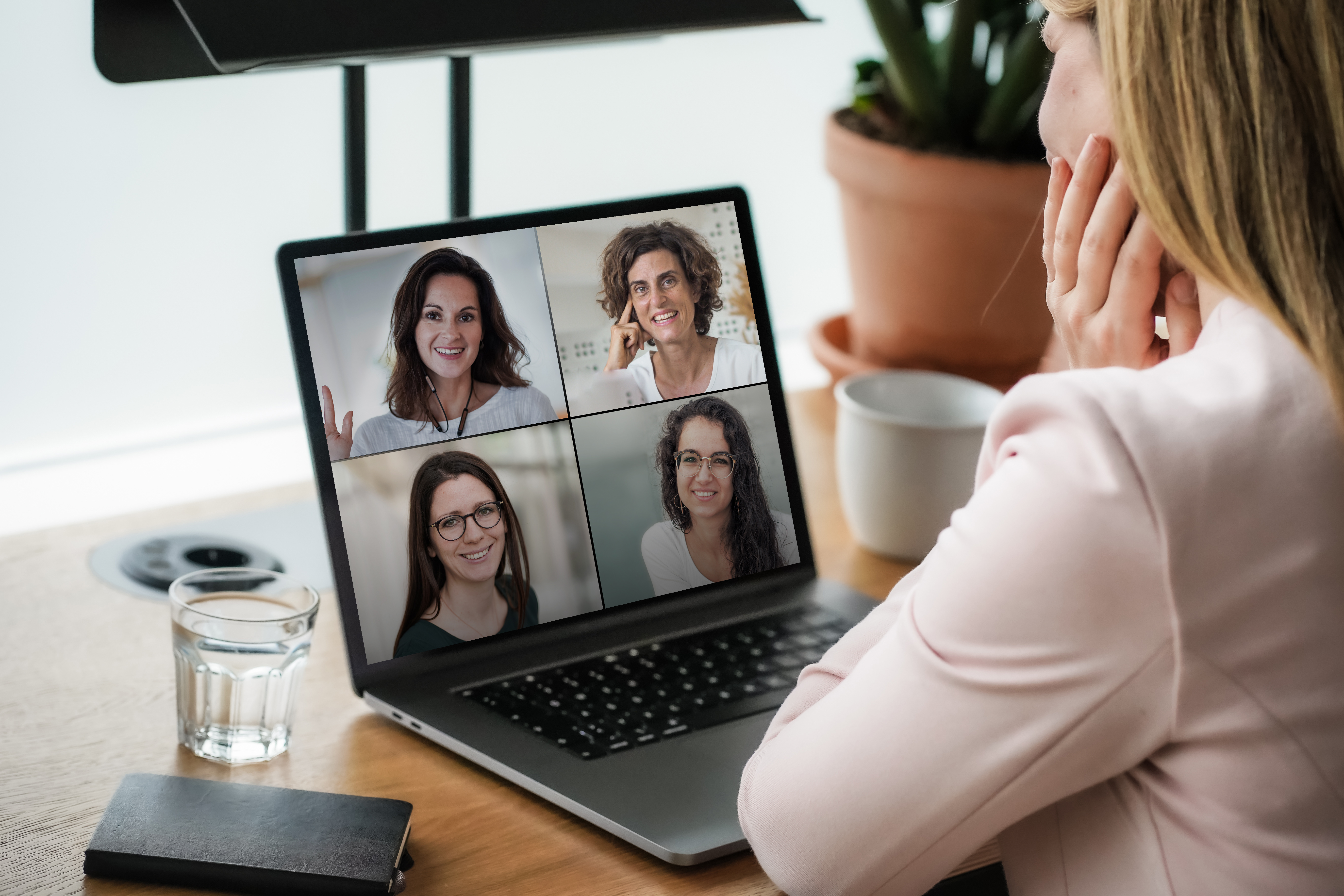 Women in Zoom coaching session